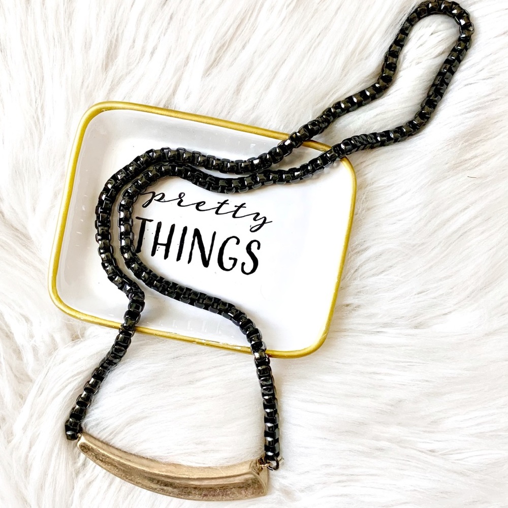 Robert Lee Morris Soho hematite chain oversized horn pendant statement necklace